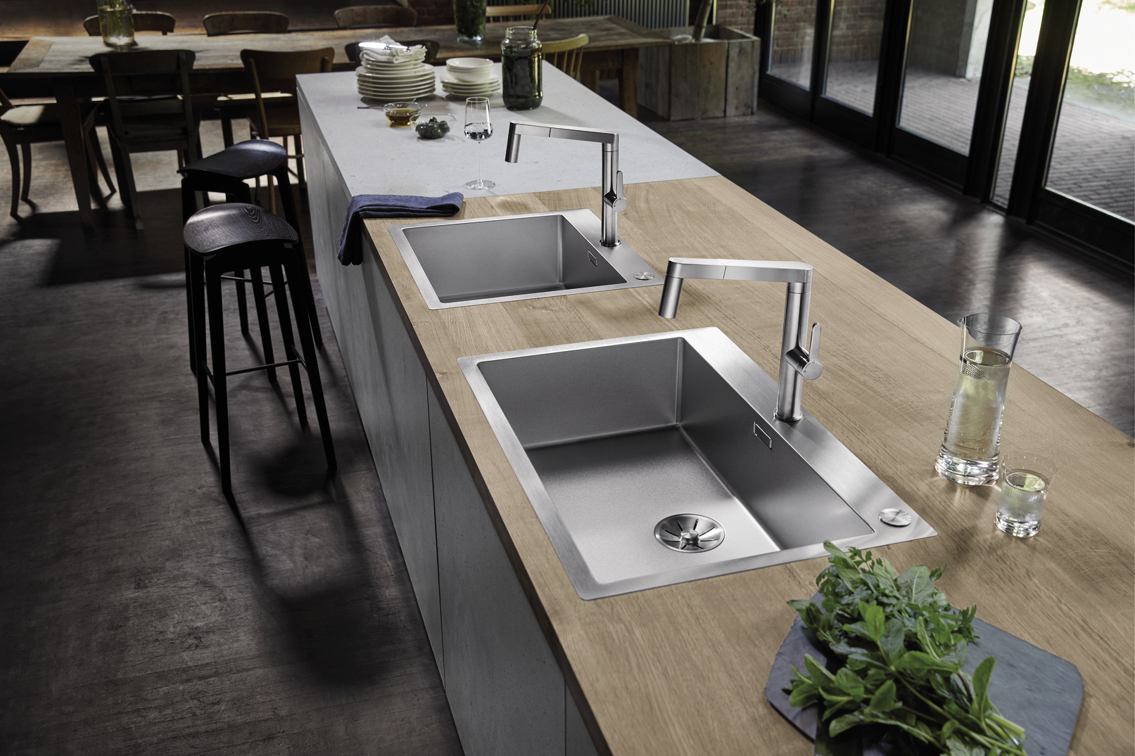 Eingebaute Durinox-Spüle Claron